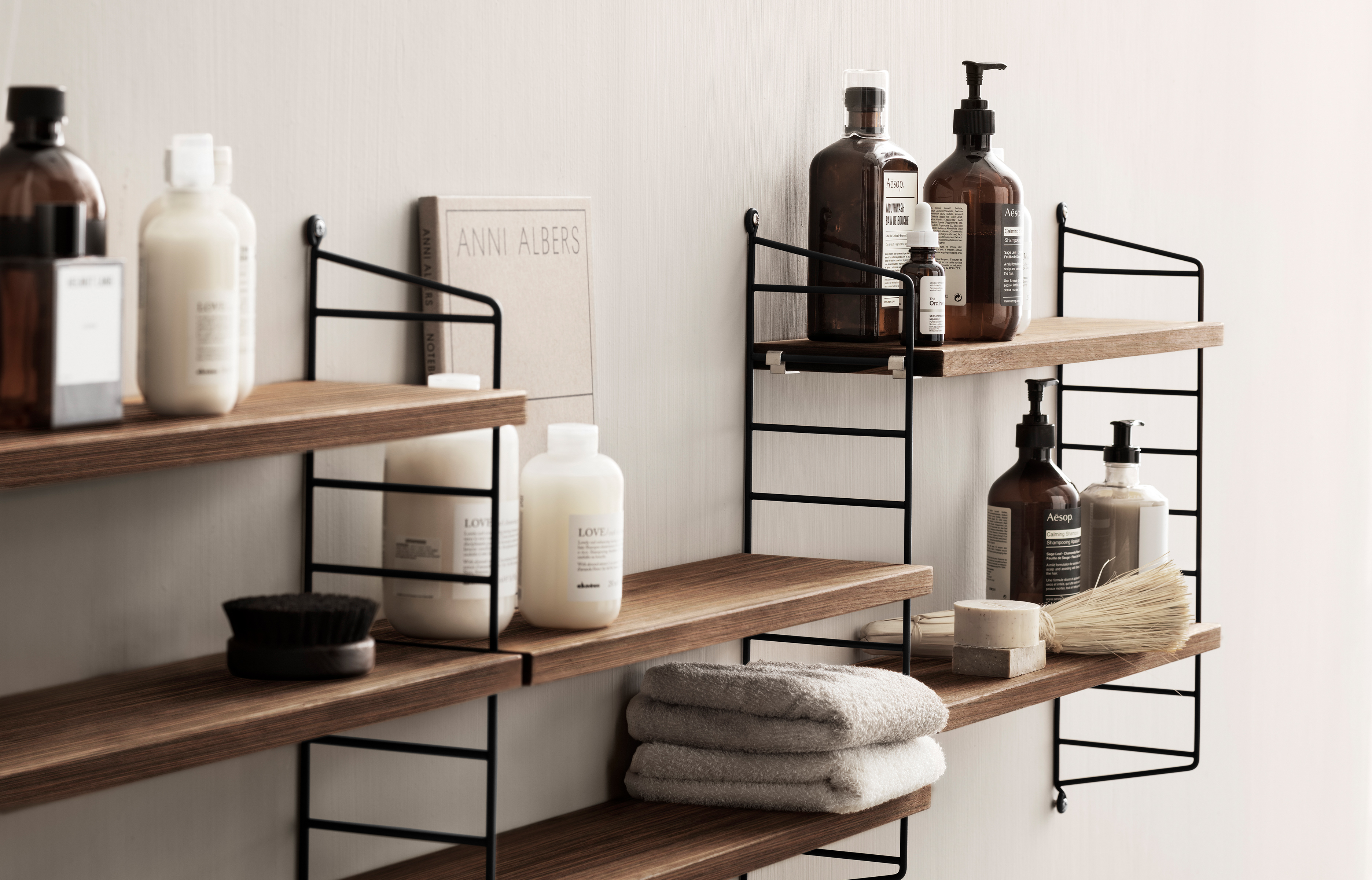 Pocket Regal 60x50 cm - Walnuss/Schwarz