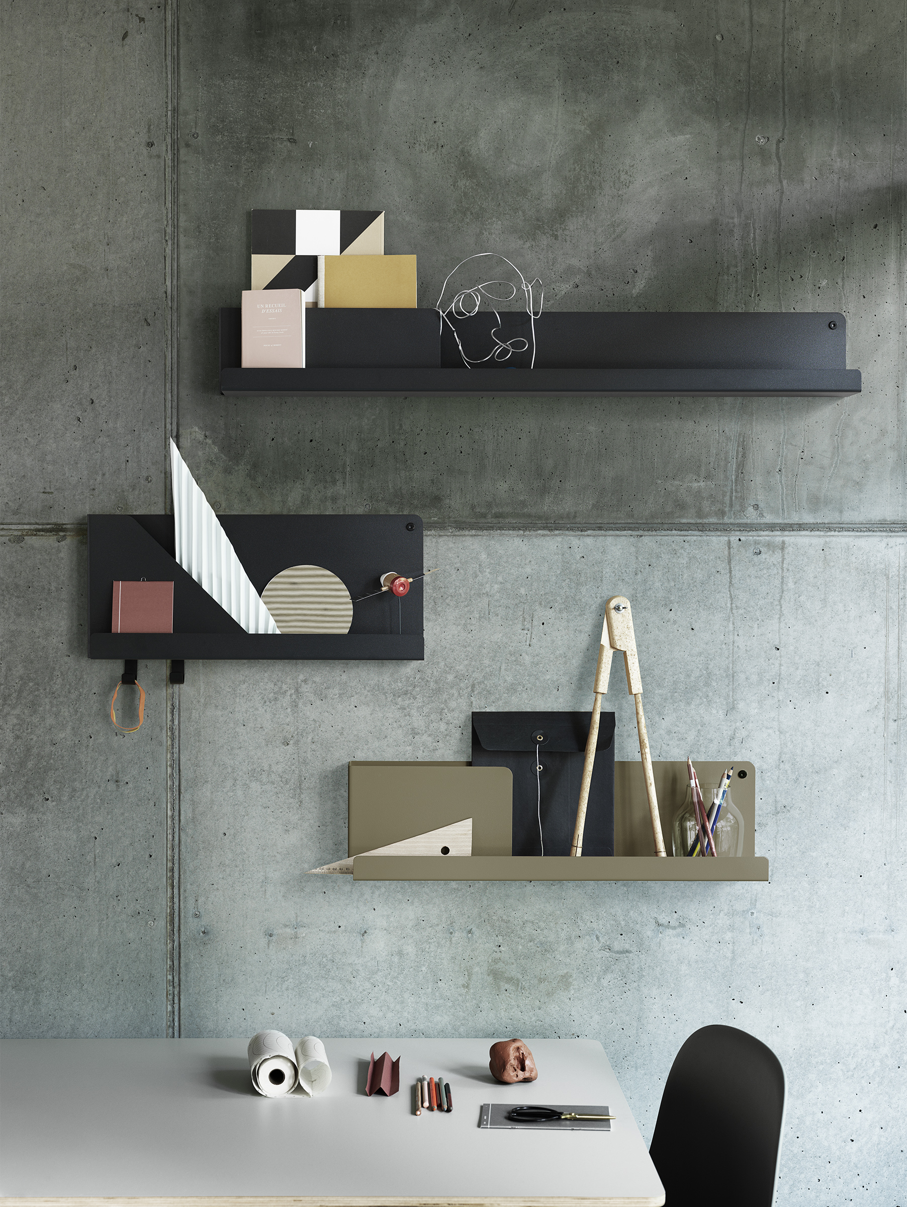 Folded Shelve 63x16,5 cm - Schwarz