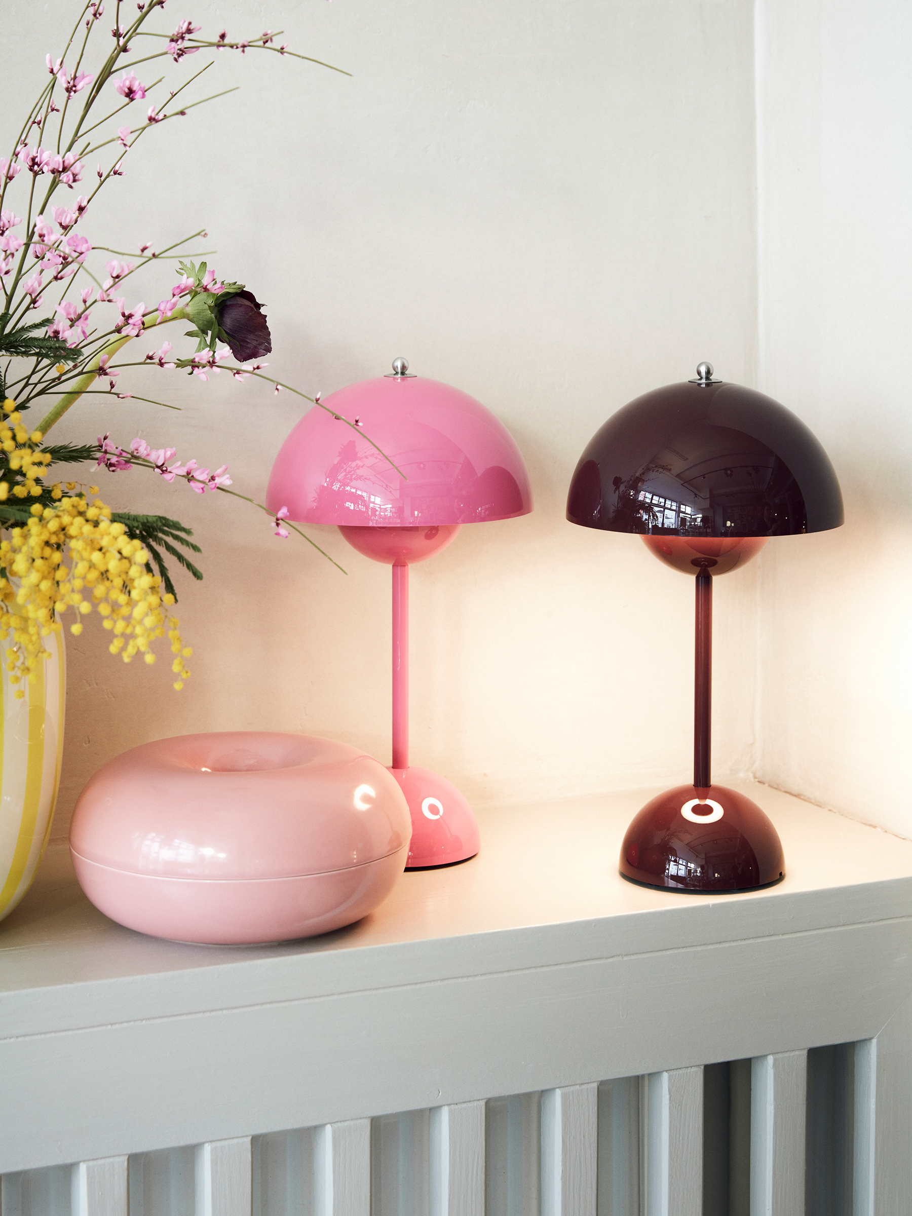 Flowerpot VP9 Portable Tischleuchte - Dark plum