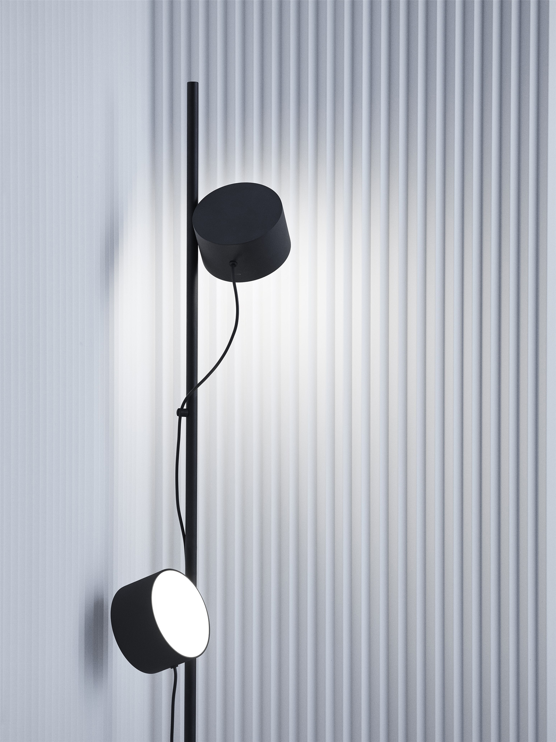 Post Floor Lamp - Black