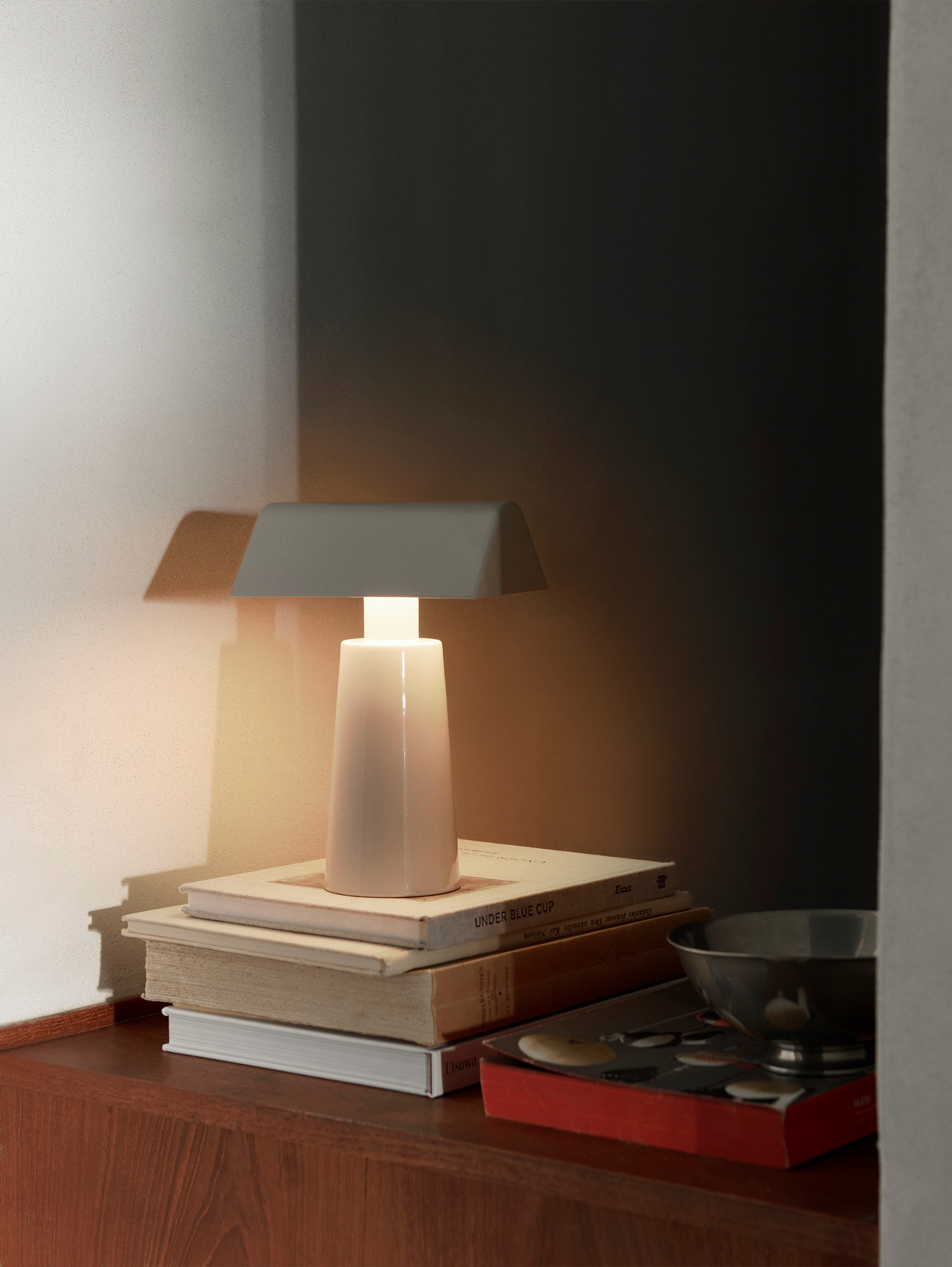 Caret MF1 Tragbare Akku Leuchte - Silk Grey