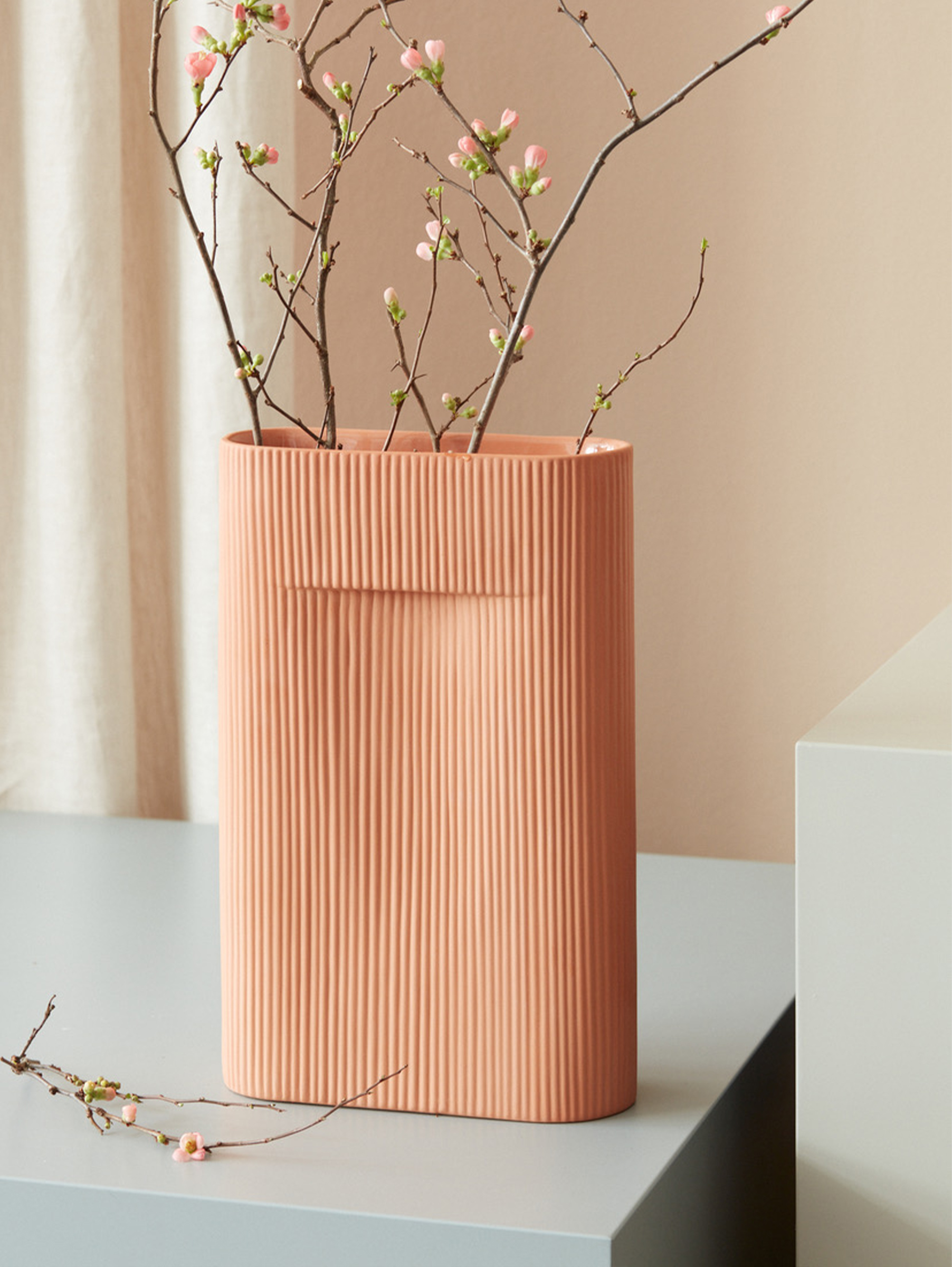 Ridge Vase Medium H 35 cm - Terracotta