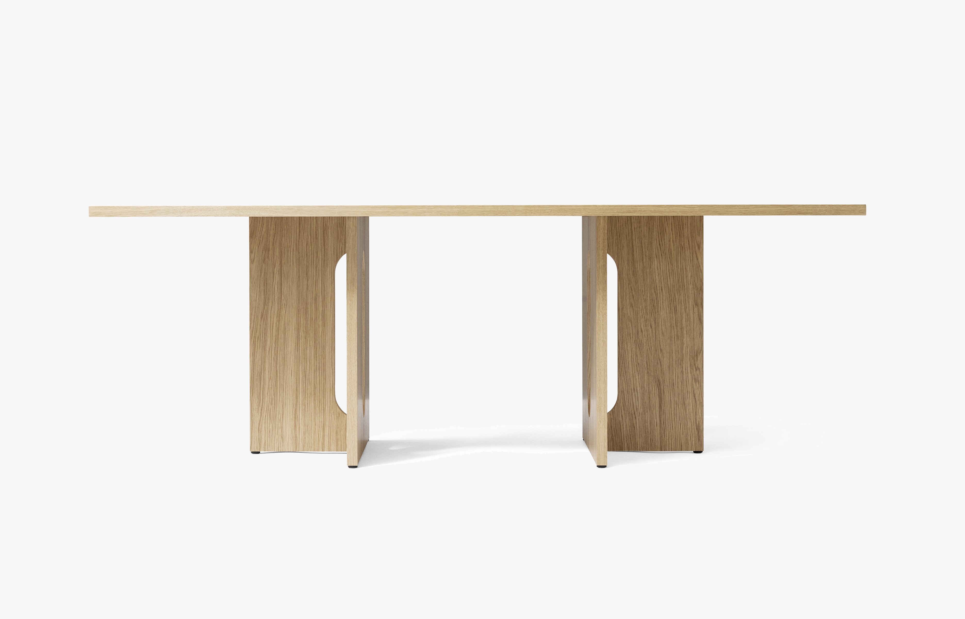Androgyne Esstisch 210x109 cm Eiche natur